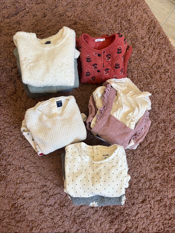 Lot de vêtements 24 mois fille