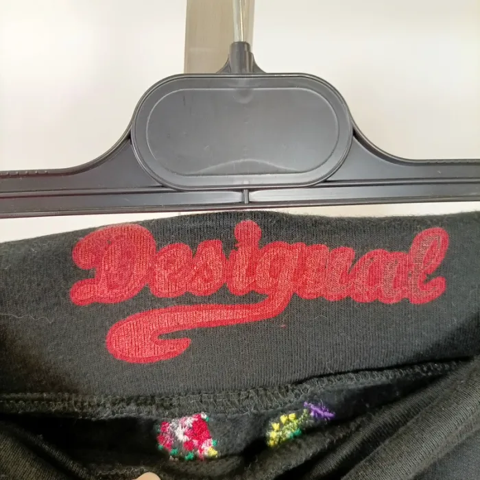 Jupe Desigual noire brodée - Taille L - Style bohème chic A597 - photo numéro 4