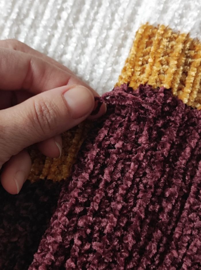 Pull tricolore doux taille S / M - photo numéro 7