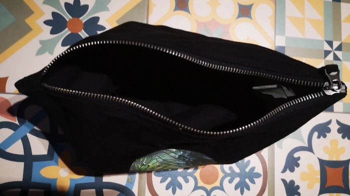 Petite pochette à fermeture noire - photo numéro 2