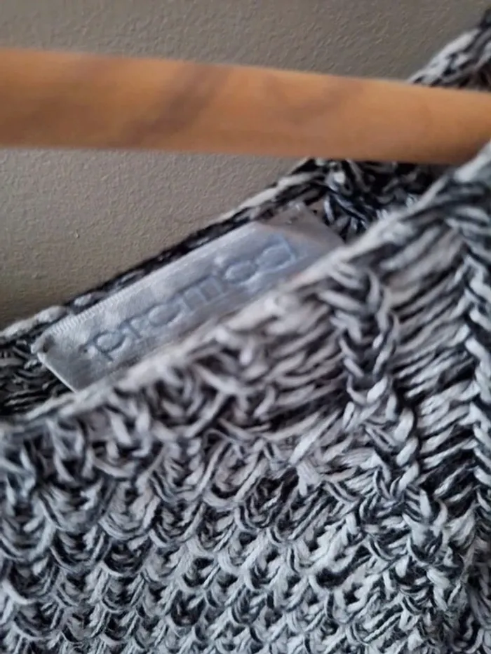 Pull Promod femme noir blanc taille 2 (38) - photo numéro 2