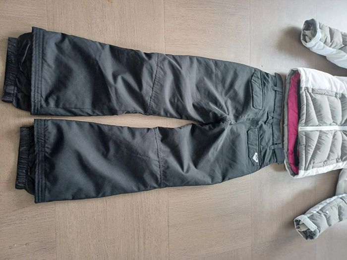 Ensemble de ski Wedze et Roxy 10 ans - photo numéro 9