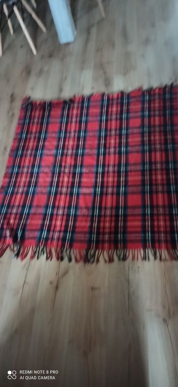 Plaid rouge a carreaux