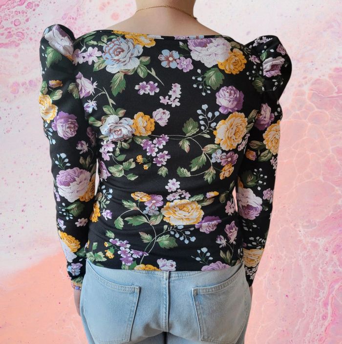 Joli haut noir fleuri femme shein taille L - photo numéro 2