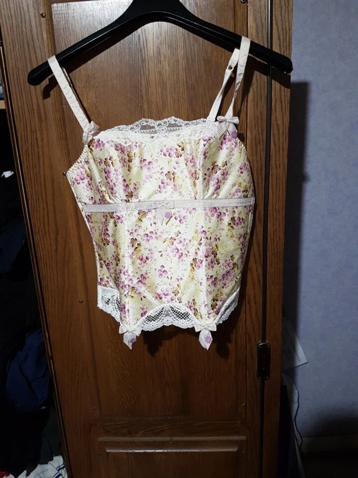 Corset bustier Lejaby  taille 3 ou M - photo numéro 16
