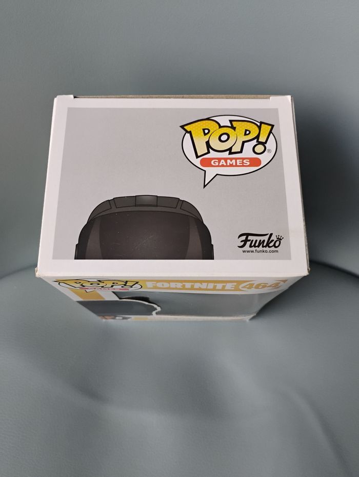 Funko Pop Fortnite Dark Vanguard référence 7464 - photo numéro 6