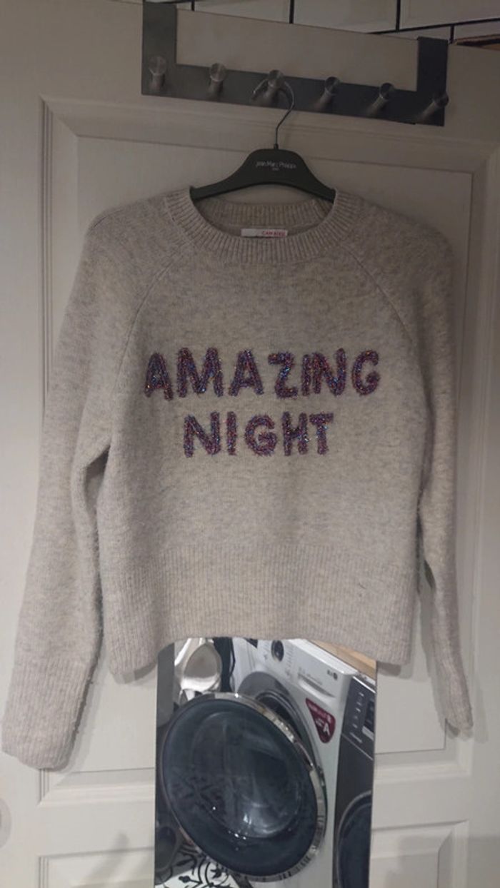 Pull gris camaieu t s avec écriture
