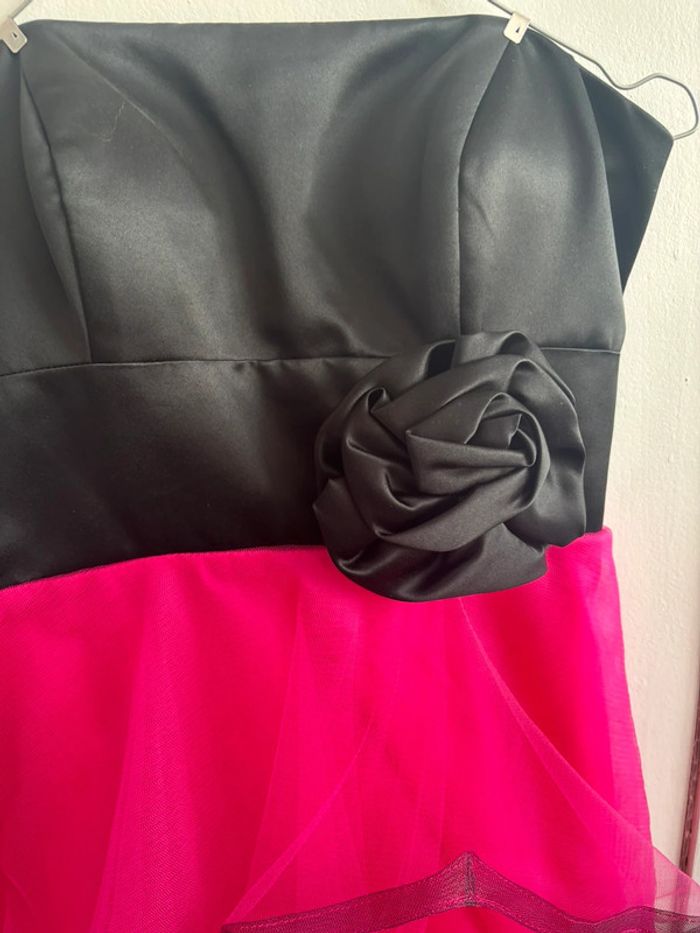Robe de soirée fushia et noire T36/38 - photo numéro 3