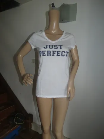 T-shirt taille S femme 