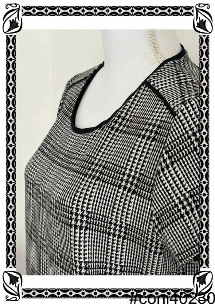 Robe manches courtes - photo numéro 2