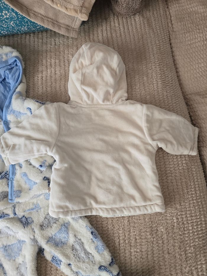 Lot 1 a 3 mois hiver - photo numéro 5