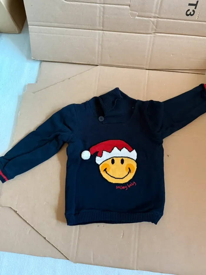 Lot de vêtement Noël - photo numéro 3