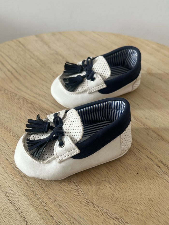 Mocassins bébé fille taille 16 - photo numéro 2