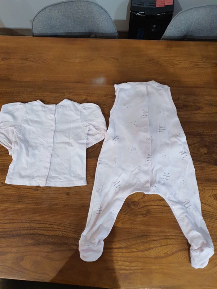 Ensemble 6 mois - photo numéro 2