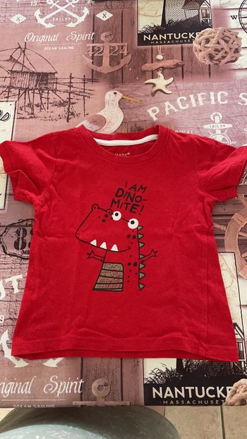T-shirt rouge dragon