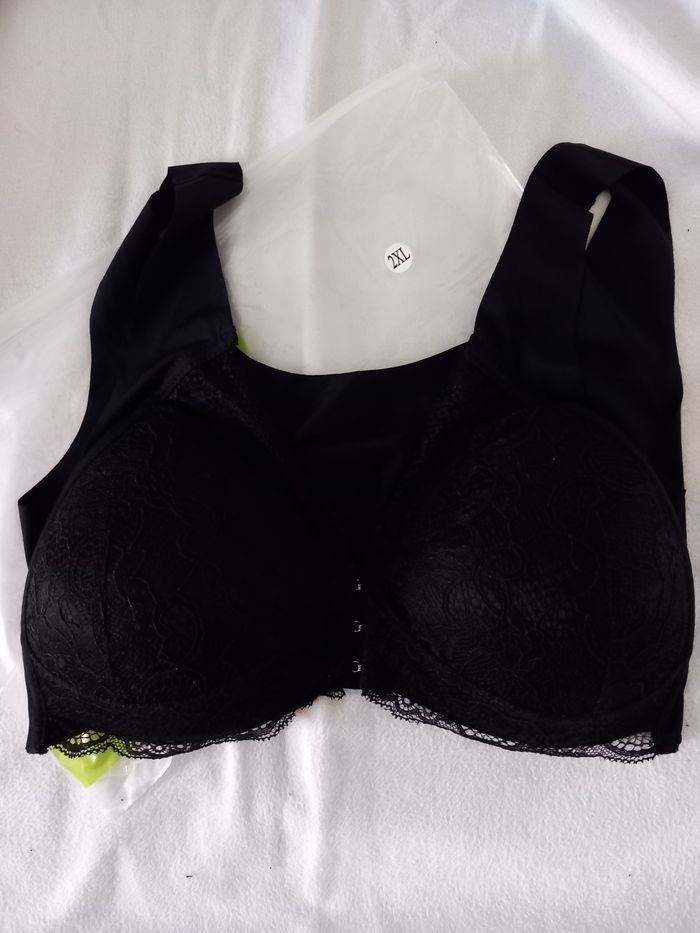 Soutien-Gorge neuf XXL noir - photo numéro 3