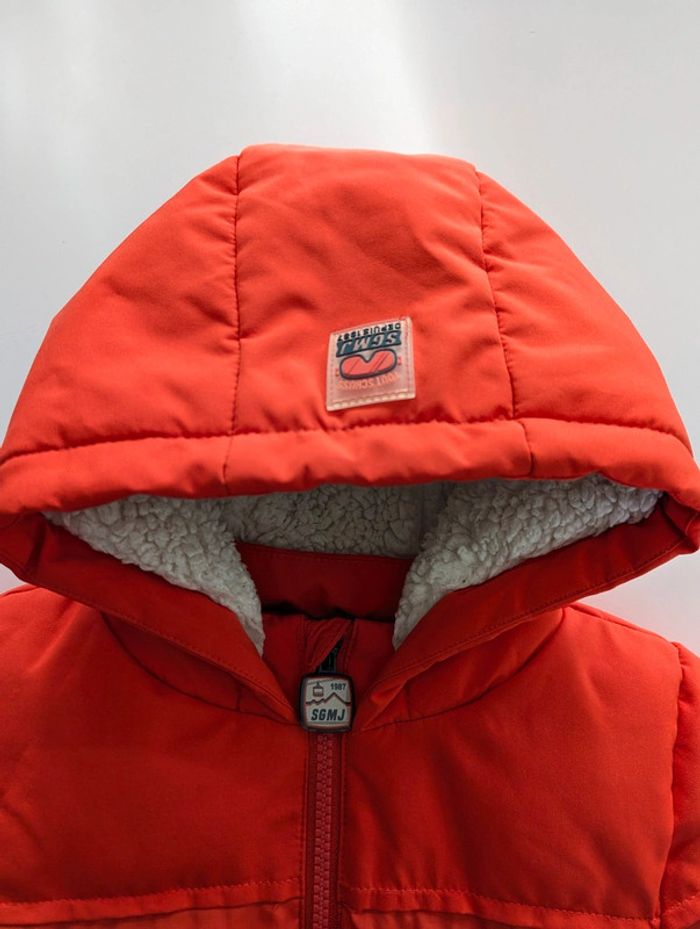 Doudoune rouge chaude à capuche – Taille 2-3 ans /98 cm – Très bon état - photo numéro 7