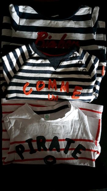 Lot de vêtements "marins" 18/23 mois