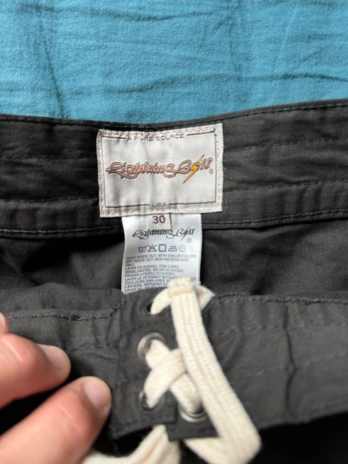 Short de bain Lightning Bolt – Taille 30 – Style rétro surf - photo numéro 3