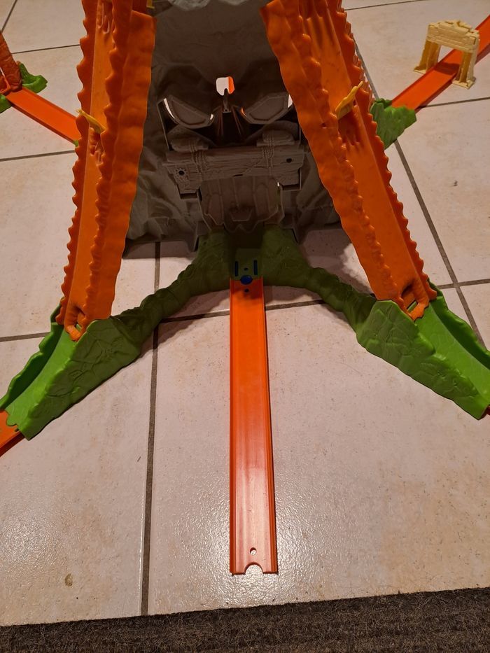 Hot Wheels Volcano Blast - photo numéro 7