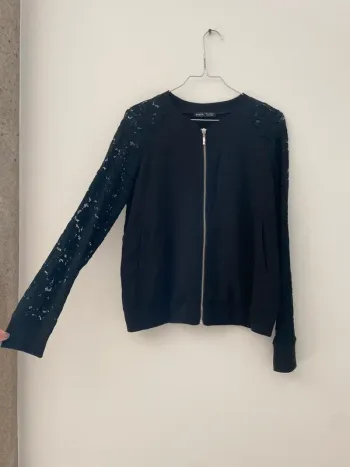 Veste à dentelle