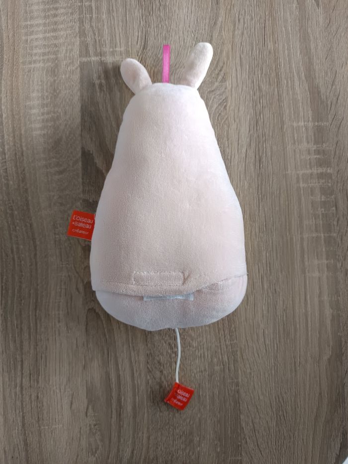 Peluche musicale lapin rose Clémentine L'Oiseau bateau créateur - photo numéro 3