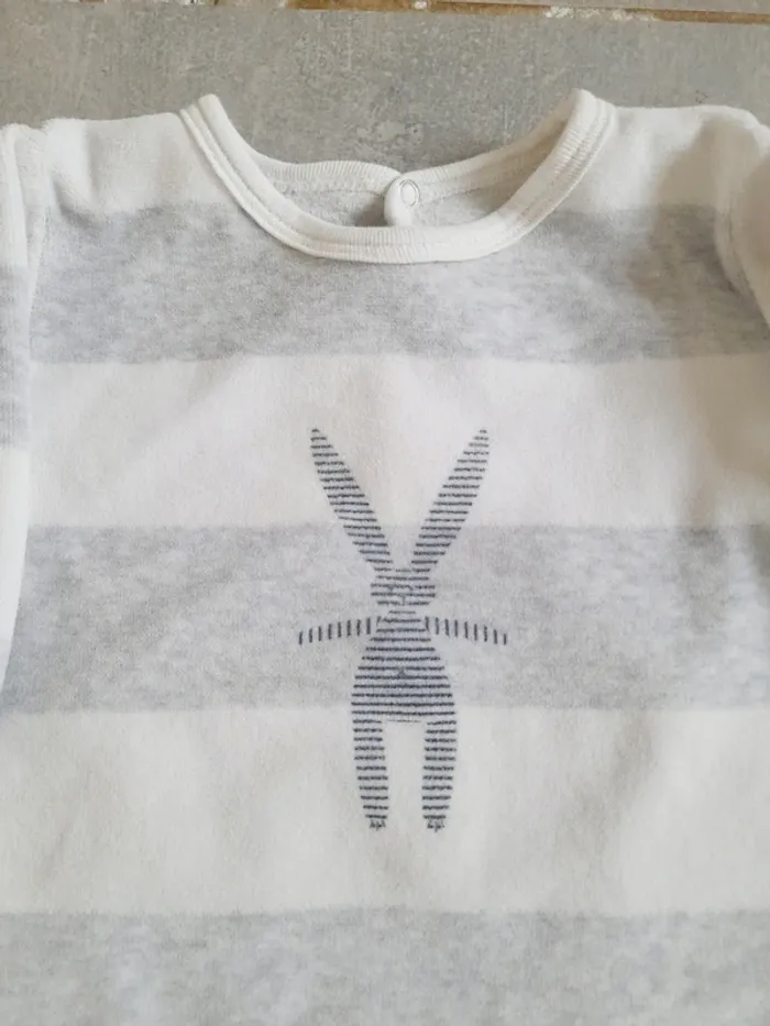 Lot 6 pyjamas 6 mois - photo numéro 6