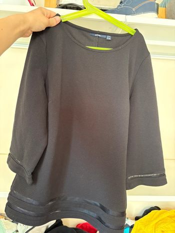 Haut noir manche longue