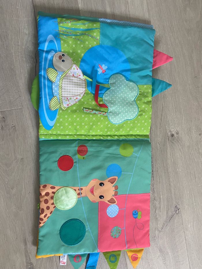 Livre d’éveil Sophie la girafe - photo numéro 3