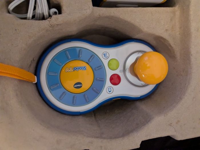 Console Storio tv - photo numéro 3