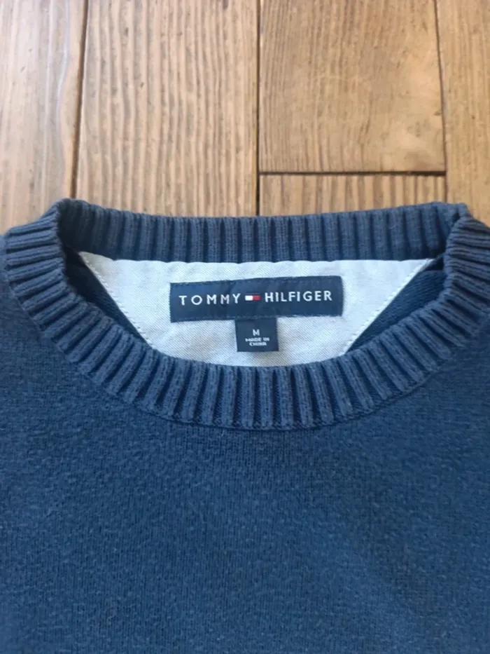 Pull a rayures tommy Hilfiger bleu Taille M - photo numéro 2