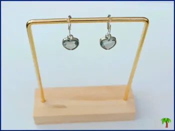 Boucles d’oreilles cœur argenté  pendantes strass