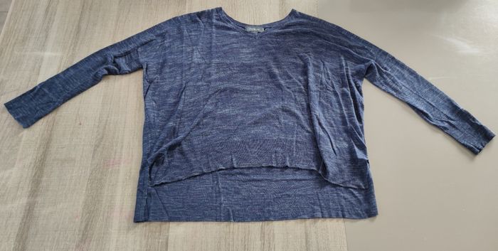 Pull à manches longues taille 42|44 marque Primark bleu marine pour femme, très bon état - photo numéro 3