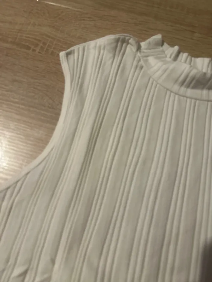 Teeshirt - photo numéro 2