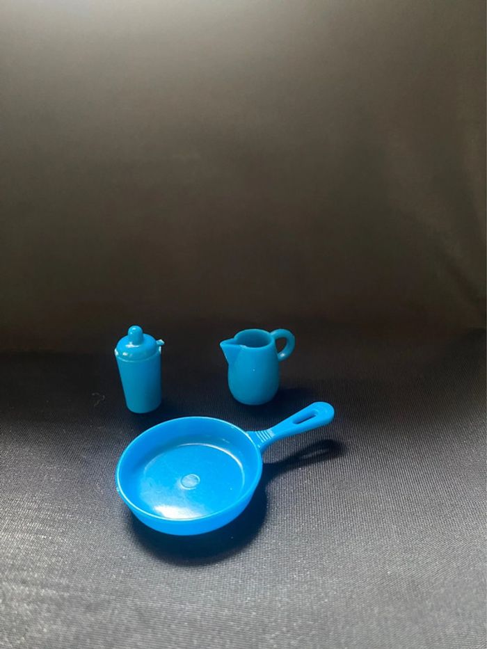 Vintage vaisselle barbie - photo numéro 3