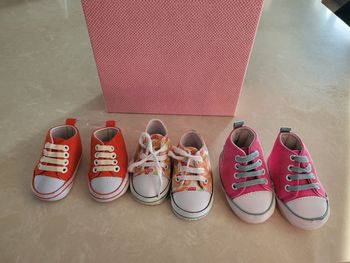 3 paires de chaussures basket bebé