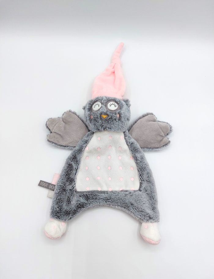 Doudou plat chouette hibou gris blanc Tape à l’oeil TAO bonnet rose tout doux état neuf
