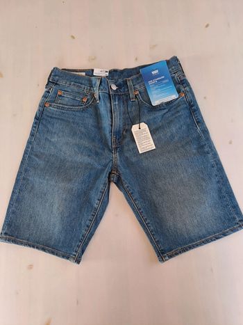 Short Levi's 405 28x10 neuf