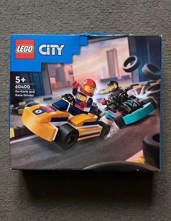 Lego City 60400 NEUF