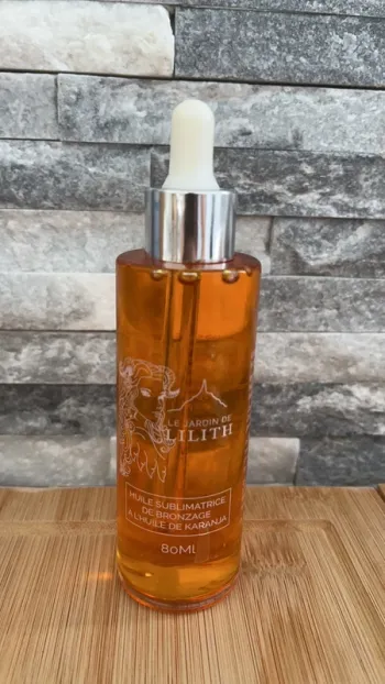 Huile sublimatrice de bronzage