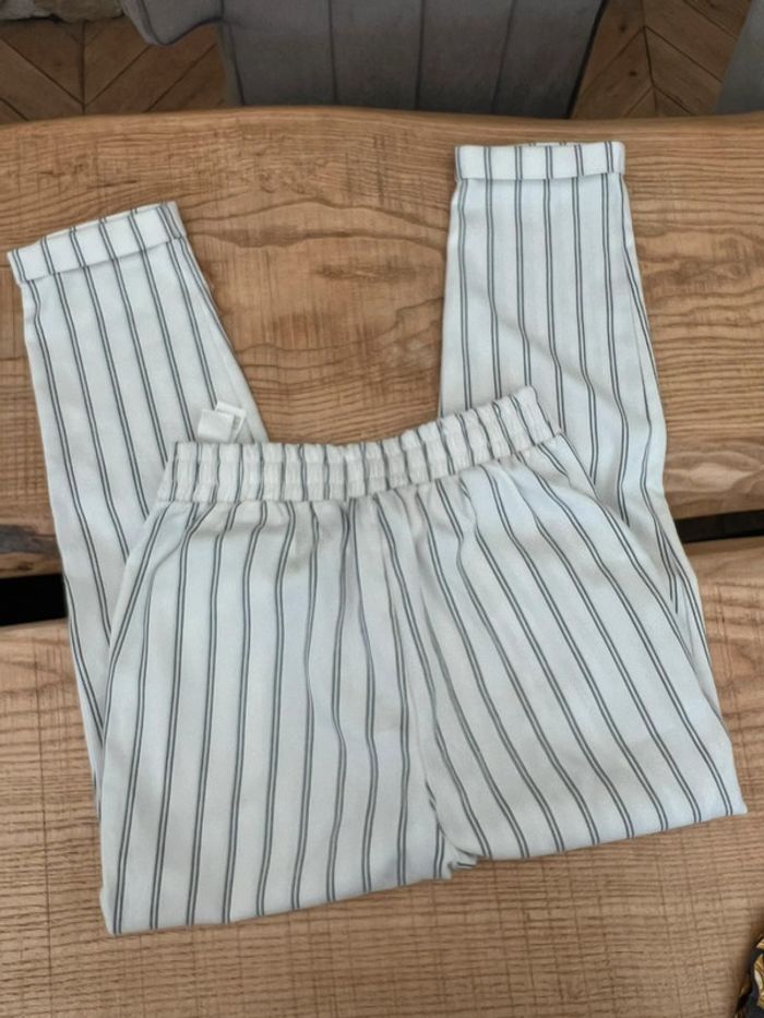 Pantalon fluide été femme fille ado taille XS blanc à rayures stradivarius 34 - photo numéro 3