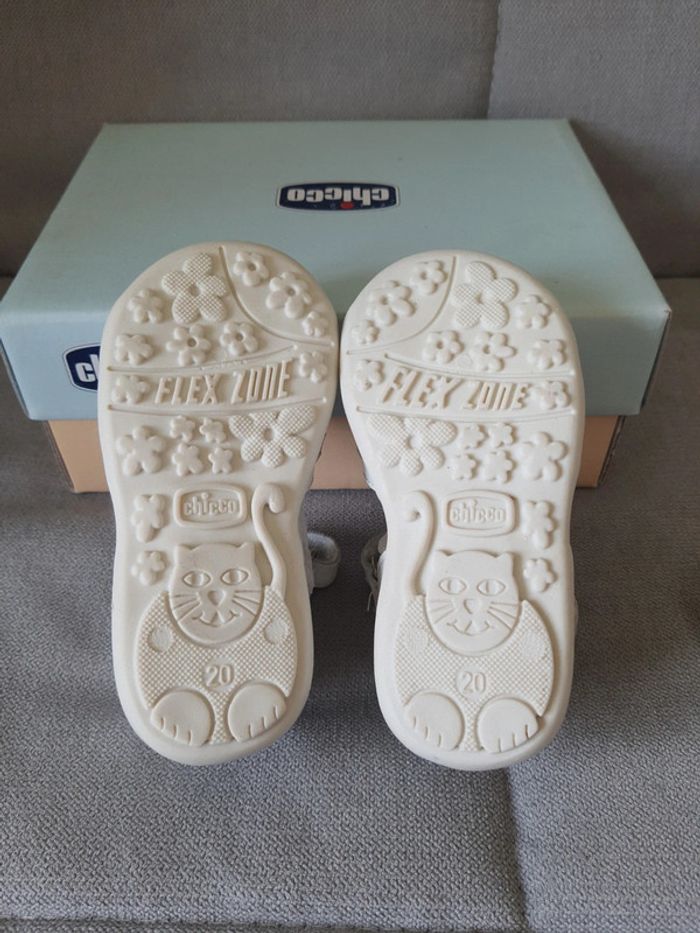 Sandales physiologiques en cuir Chicco neuf avec étiquettes - photo numéro 6