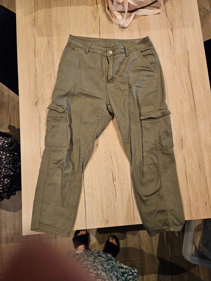 Pantalon cargo kaki