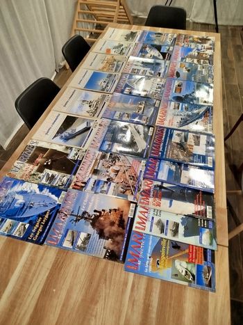 Lot 26 magazines marines guerre et commerce