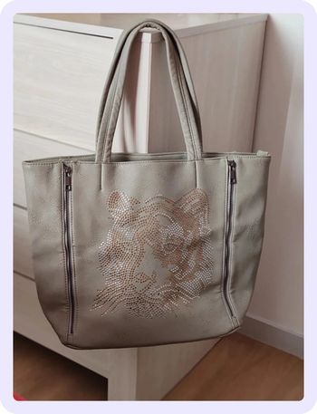 Sac jamais servit