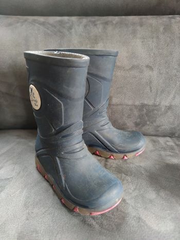 Paire de bottes caoutchouc lumineuse fille pointure 24