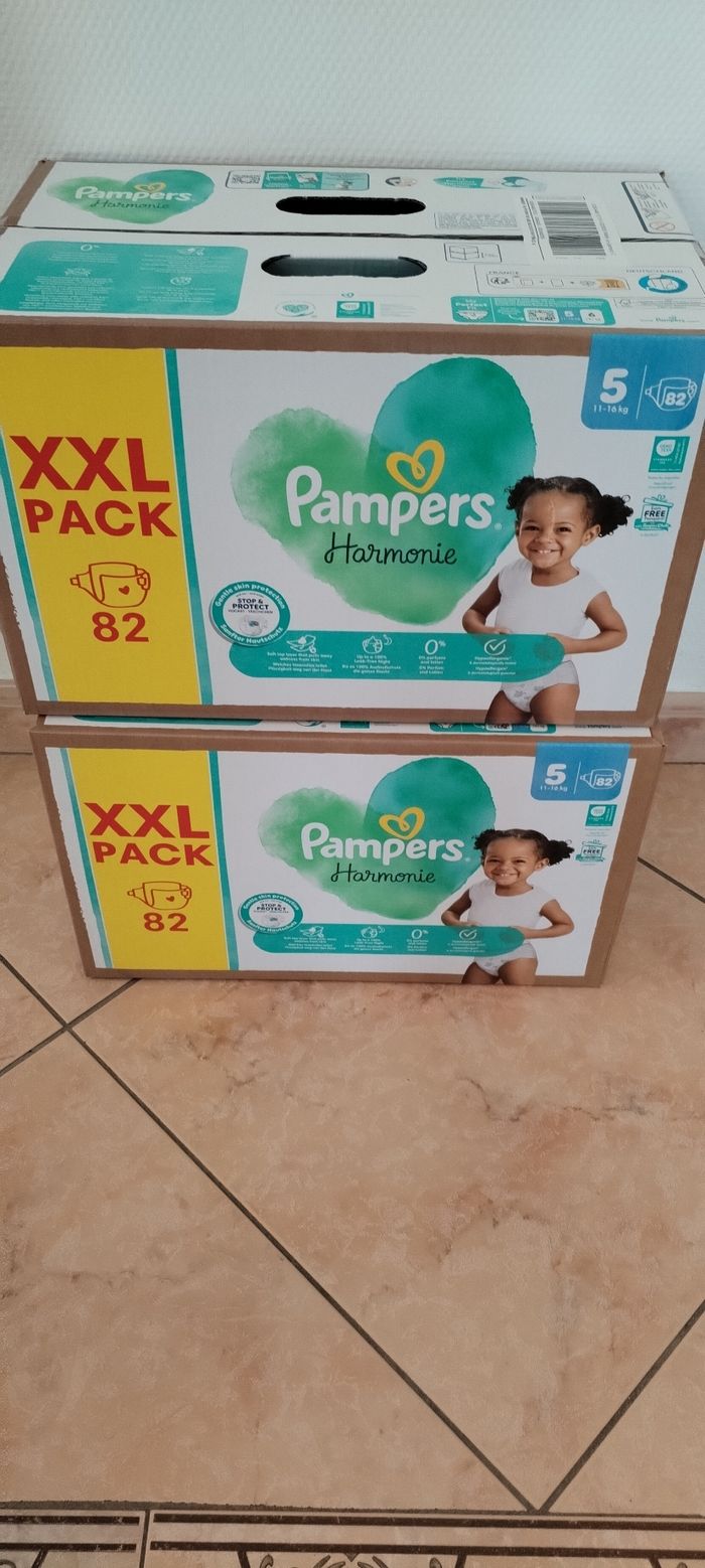164 couches Pampers Harmonie Taille 5