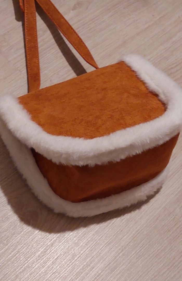 Sac bandoulière fourrure - photo numéro 5