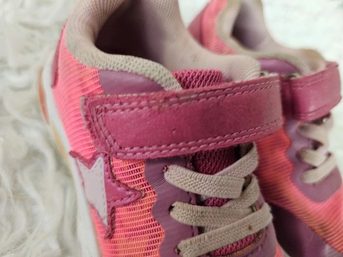 Baskets lumineuses rose taille 25 - photo numéro 3