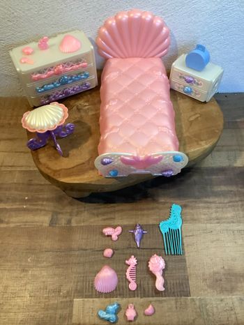 Meuble chambre Dame Boucleline Mattel